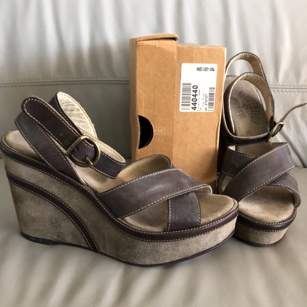 Fiorentini + Baker Women’s leather wedge sandals shoes size 37